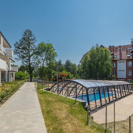 Apartamenty Sun & Snow Baltic Garden Z Basenem I Placem Zabaw Sztutowo Buitenkant foto